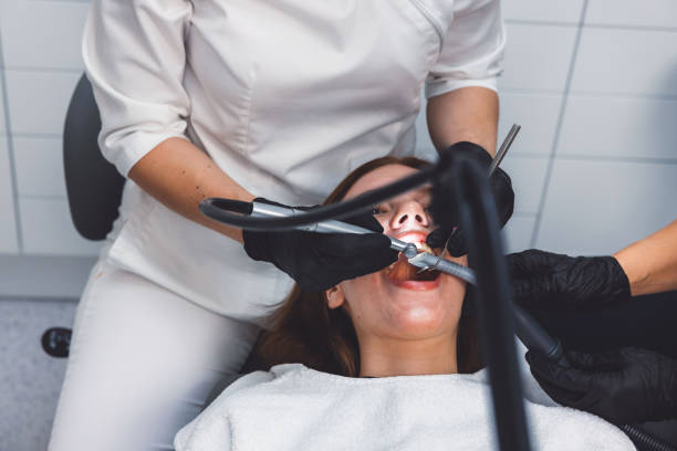 Best Emergency Tooth Extraction in Belle Isle, FL